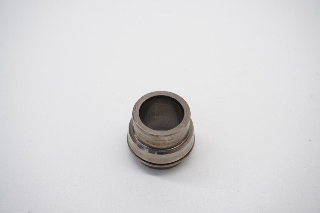 5823239